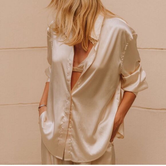 Daily Drills Tops - Daily Drills Champagne Button Down Long Sleeve Satin Resort Top Size XS/Sm